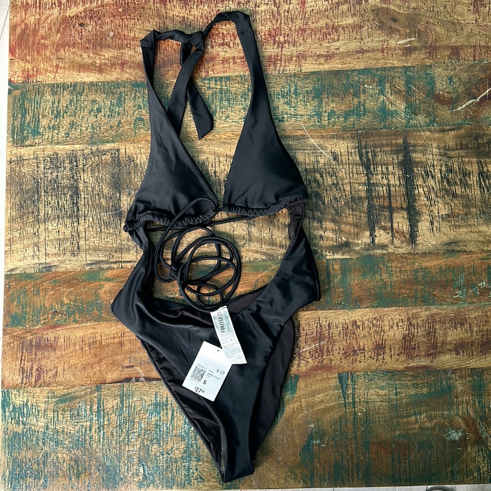 Cutout Wraparound One-Piece Swimsuit